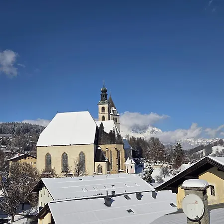 Resi's Stadthaus Appartamento *